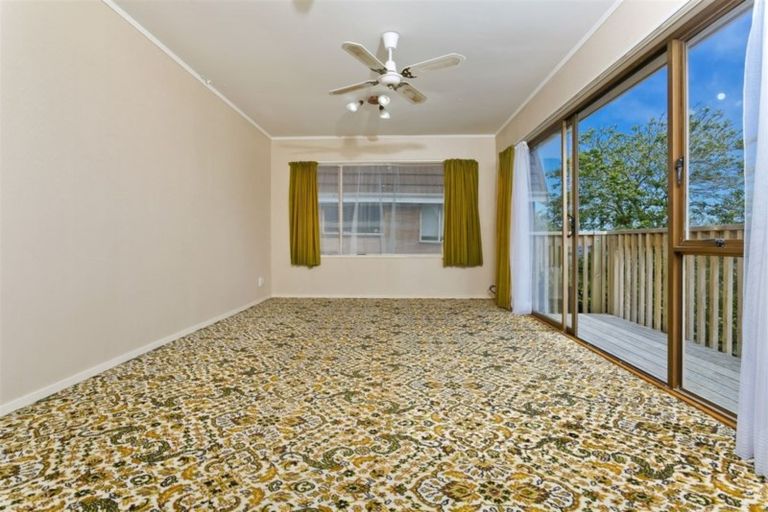 Photo of property in 2/41 Francis Street, Hauraki, Auckland, 0622