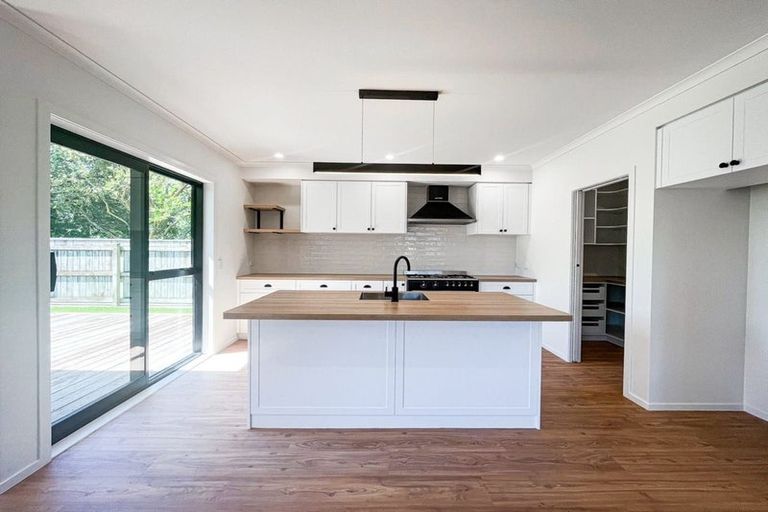 Photo of property in 6 Beau Lane, Feilding, 4702