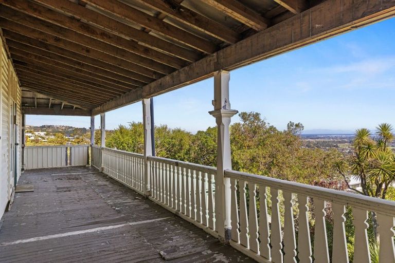 Photo of property in 8 Macmillan Avenue, Cashmere, Christchurch, 8022