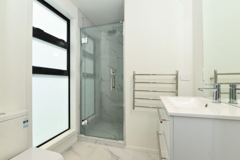 Photo of property in 6 Inuwai Street, Glenview, Hamilton, 3206