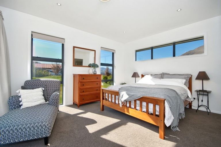 Photo of property in 6 Trench Hill Road, Frankton, Queenstown, 9371