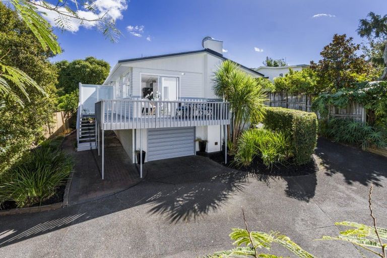 Photo of property in 1/5 Jutland Street, Mairangi Bay, Auckland, 0630