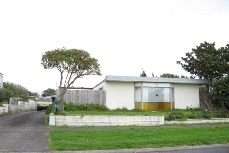 Photo of property in 55 Hume Street, Waitara, 4320