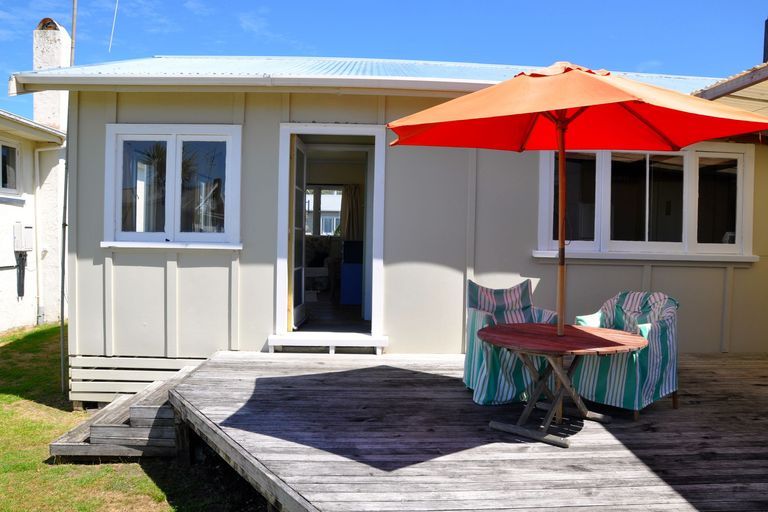 Photo of property in 12 Marine Avenue, Waihi Beach, 3611