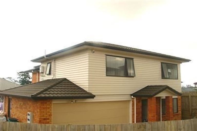 Photo of property in 38e Crossandra Drive, Mangere, Auckland, 2022