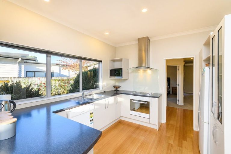 Photo of property in 7a Jensen Street, Hokowhitu, Palmerston North, 4410