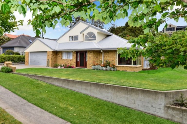 Photo of property in 29 Greenfield Drive, Western Heights, Hamilton, 3200