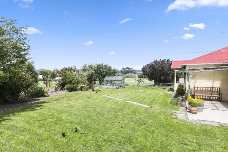 Photo of property in 720 Outram-mosgiel Road, Riverside, Outram, 9073