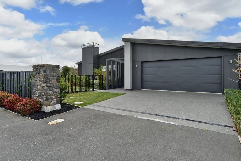 Photo of property in 1 Blue Jacket Drive, Halswell, Christchurch, 8025