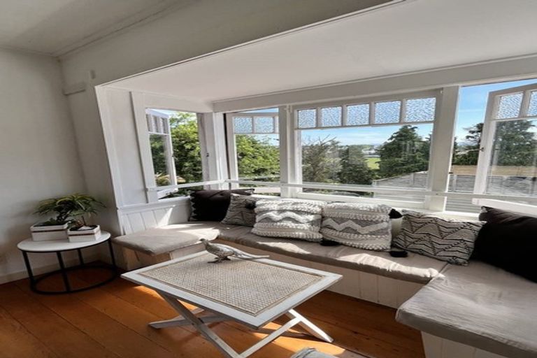 Photo of property in 2/24 West End Road, Herne Bay, Auckland, 1022