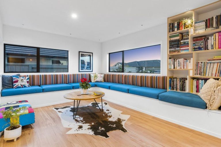 Photo of property in 75 Bert Wall Drive, Omokoroa, 3114