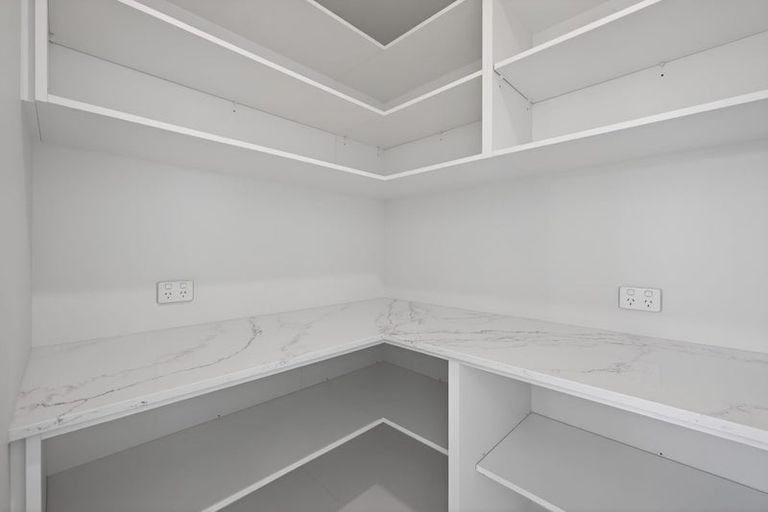 Photo of property in 31 Hanmer Crescent, Rangiora, 7400