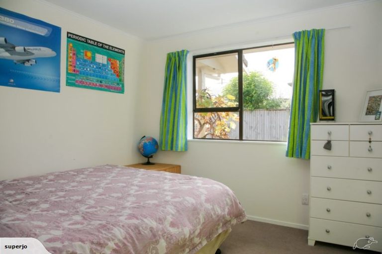 Photo of property in 10 Wedgewood Grove, Raumati Beach, Paraparaumu, 5032