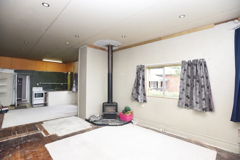 Photo of property in 27 Collingwood Street, Strathern, Invercargill, 9812