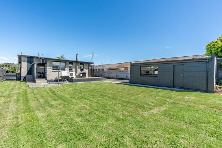 Photo of property in 47 Mcdonald Street, Mosgiel, 9024