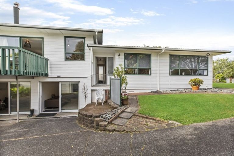 Photo of property in 21 Polandson Place, Opaheke, Papakura, 2113