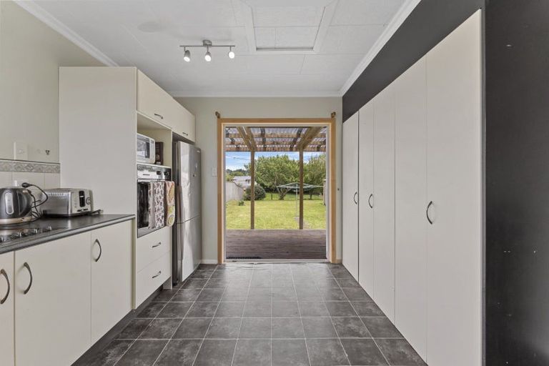 Photo of property in 76 Grey Street, Shannon, 4821