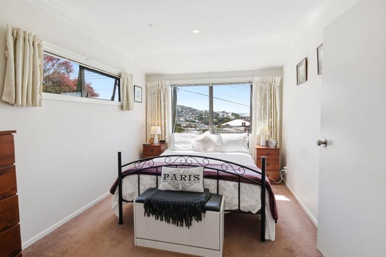 Photo of property in 64 Duncan Terrace, Kilbirnie, Wellington, 6022