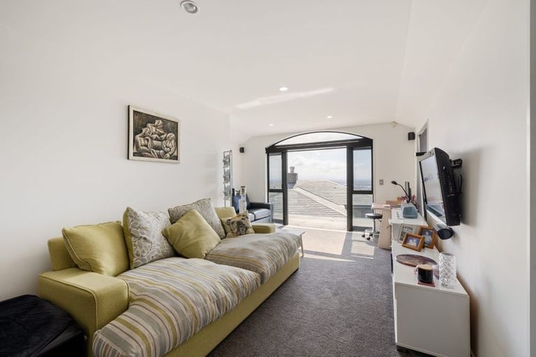 Photo of property in 4 Stonewall Place, Huntsbury, Christchurch, 8022