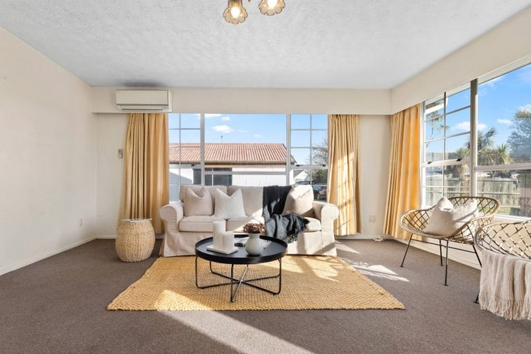 Photo of property in 1/12 Shetland Street, Woolston, Christchurch, 8062