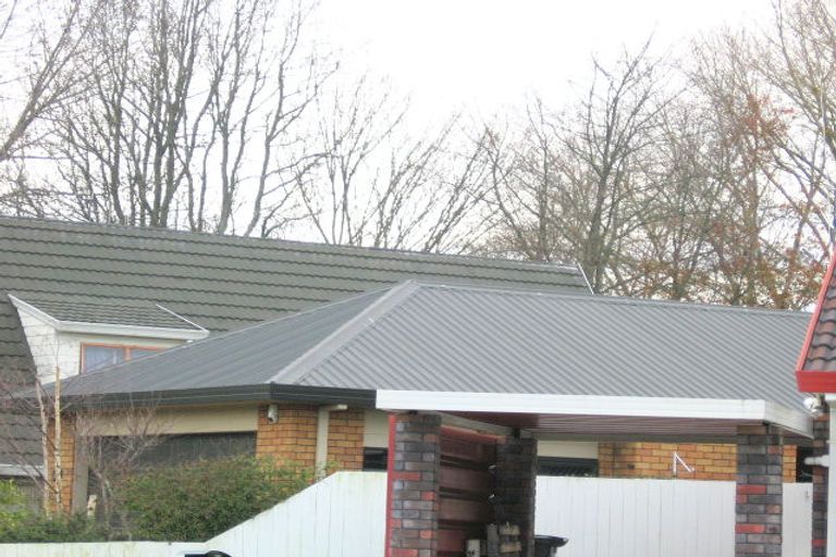 Photo of property in 12 Sandalwood Drive, Dinsdale, Hamilton, 3204