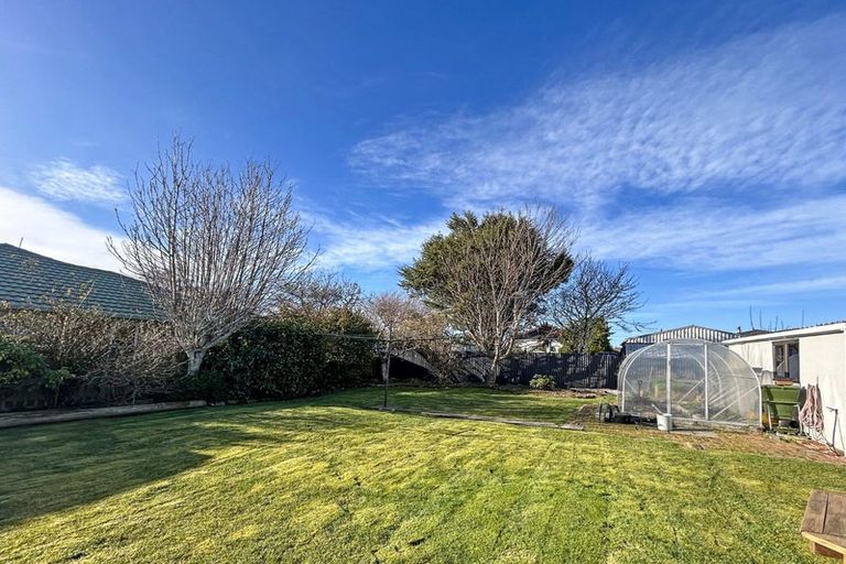 Photo of property in 12 Moa Street, Waikiwi, Invercargill, 9810