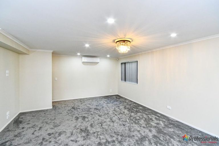 Photo of property in 4a Romney Place, Manurewa, Auckland, 2102