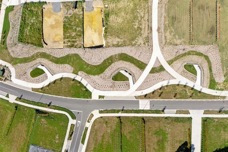 Photo of property in 14 Alluvial Street, Flat Bush, Auckland, 2019