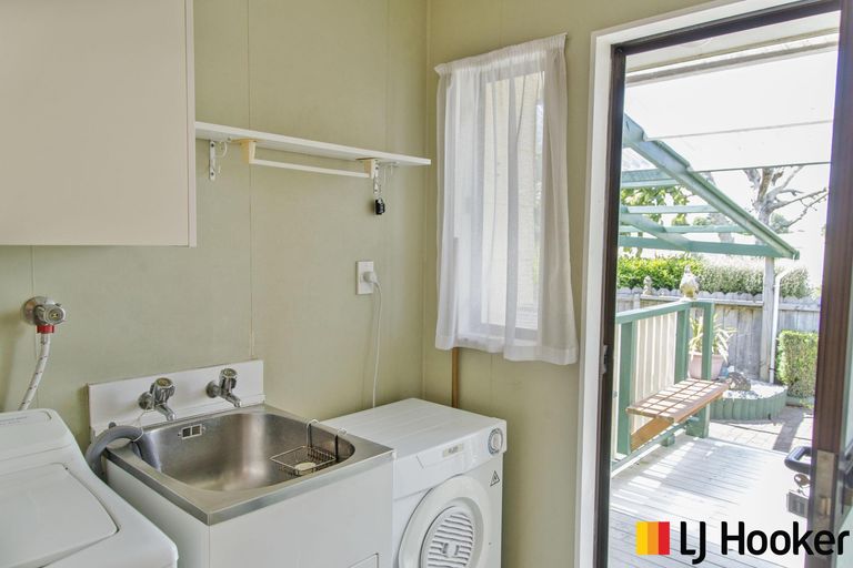 Photo of property in 36 Bluewater Place, Wattle Downs, Auckland, 2103