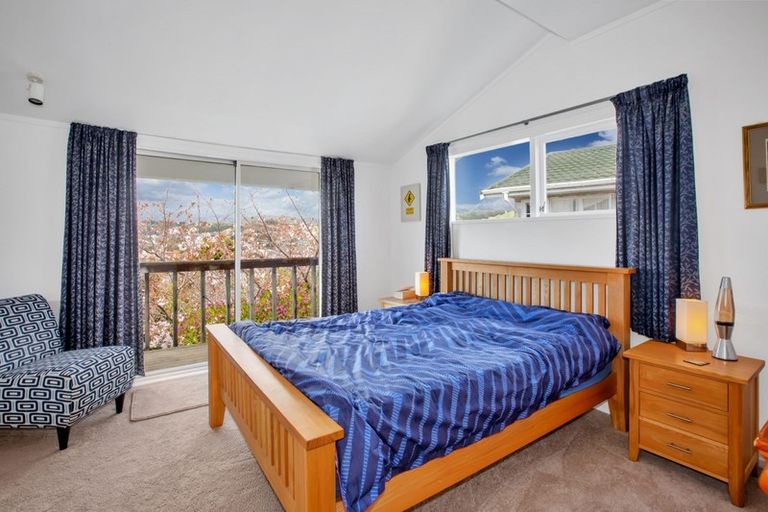 Photo of property in 35 Discovery Drive, Whitby, Porirua, 5024
