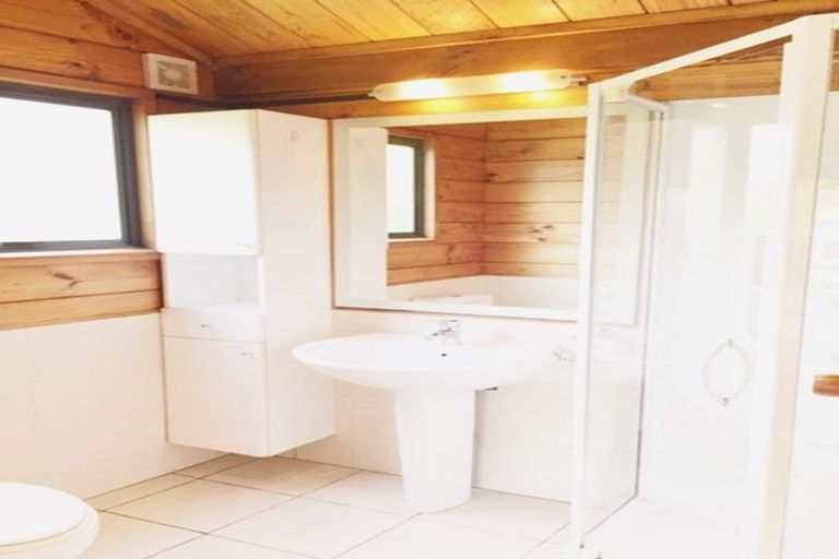 Photo of property in 402 Dairy Flat Highway, Albany Heights, Albany, 0793