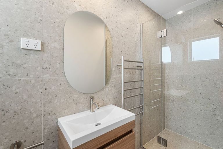 Photo of property in 4/186 Edgeware Road, Edgeware, Christchurch, 8013