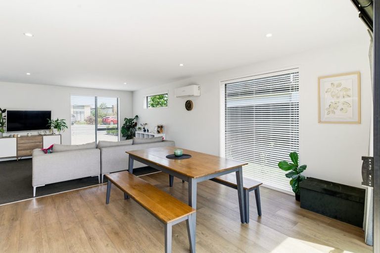 Photo of property in 10 Ruston Lane, Halswell, Christchurch, 8025