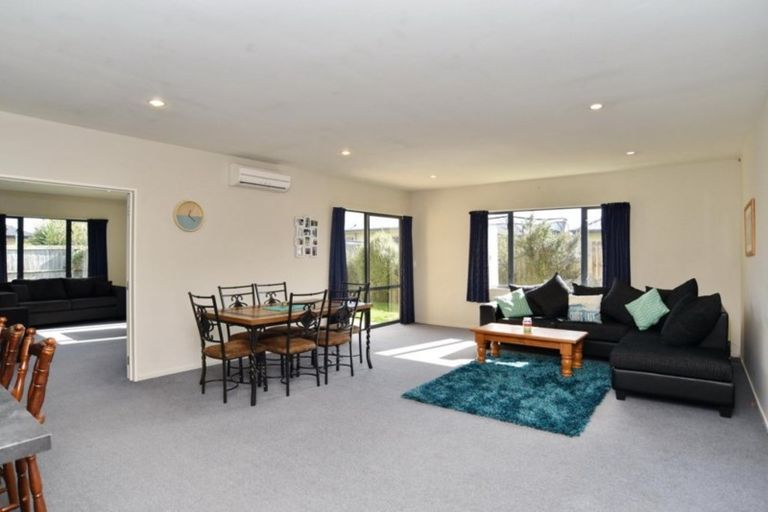 Photo of property in 10 Pukeko Place, Rangiora, 7400