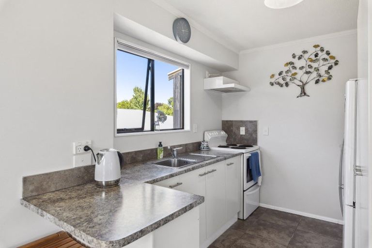 Photo of property in 8 Dale Road, Raumati South, Paraparaumu, 5032