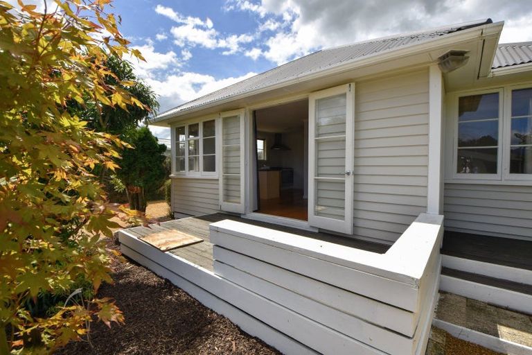Photo of property in 37 Lincoln Road, Carterton, 5713