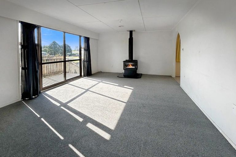 Photo of property in 48 Kaka Crescent, Tokoroa, 3420