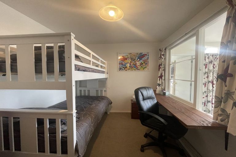 Photo of property in 32 Chamberlain Avenue, Amberley, 7481