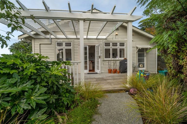 Photo of property in 7 Ingestre Street, Vogeltown, Wellington, 6021