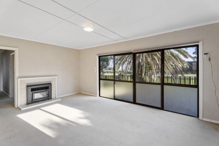 Photo of property in 1 Tennyson Street, Opunake, 4616