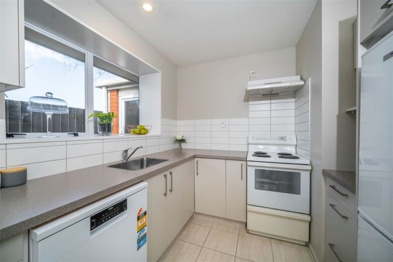 Photo of property in 4/26 Geraldine Street, Edgeware, Christchurch, 8013