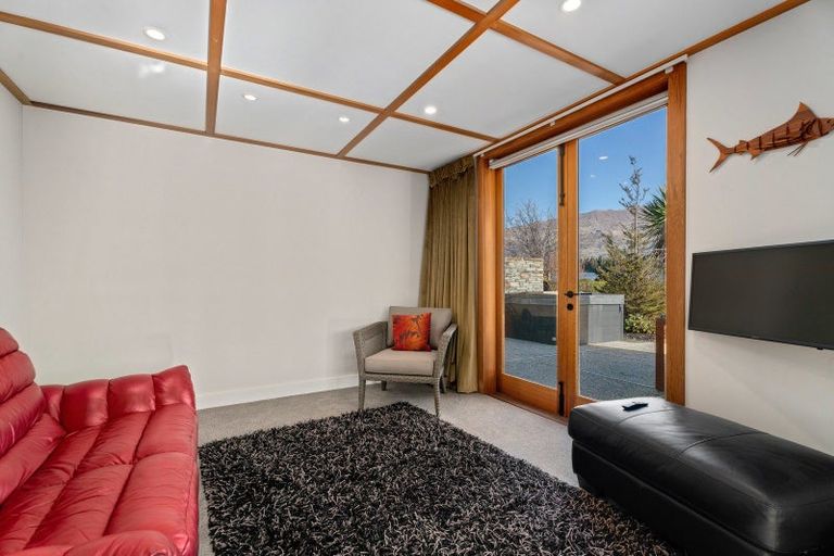 Photo of property in 168a Beacon Point Road, Wanaka, 9305