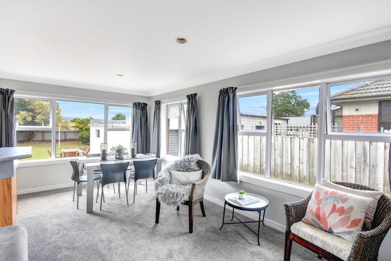 Photo of property in 84 Bush Road, Mosgiel, 9024