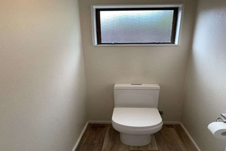 Photo of property in 92b Kamahi Street, Stokes Valley, Lower Hutt, 5019