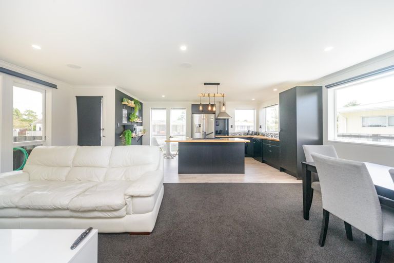 Photo of property in 73 Havelock Avenue, Westbrook, Palmerston North, 4412