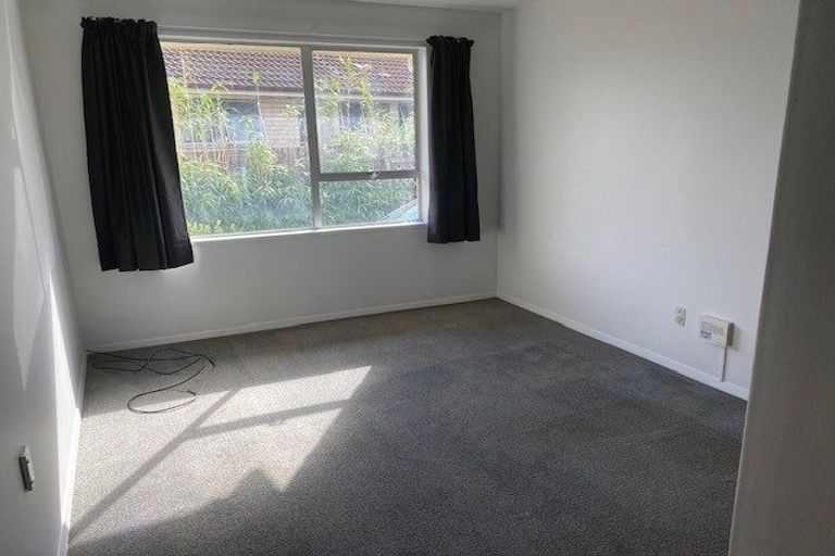 Photo of property in 1/132 Hay Street, Bromley, Christchurch, 8062