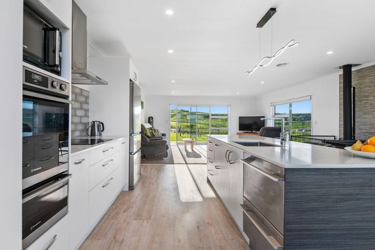 Photo of property in 47 Todd Duncan Drive, Hamurana, Rotorua, 3096