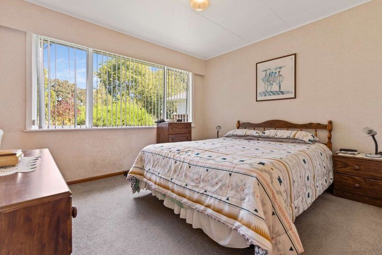 Photo of property in 47 Carlyle Street, Leamington, Cambridge, 3432