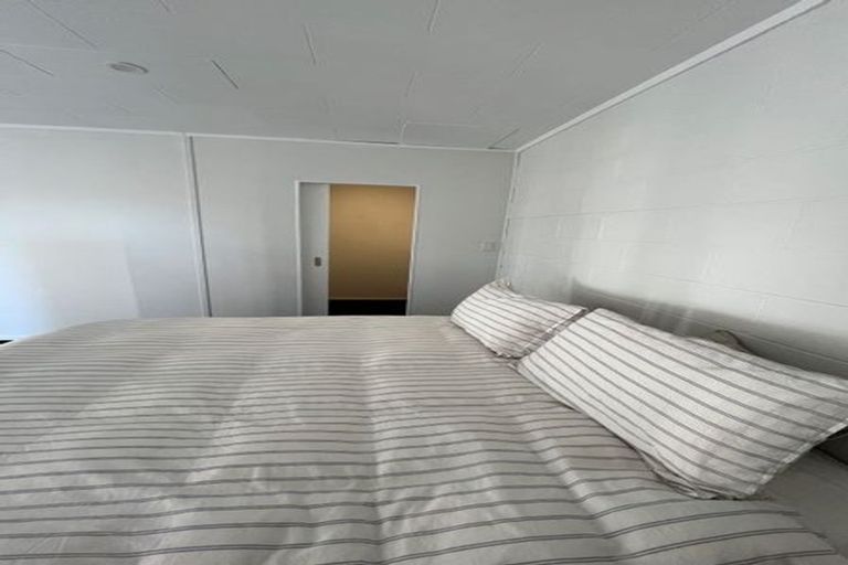 Photo of property in 1/3 Nickleby Place, Mellons Bay, Auckland, 2014