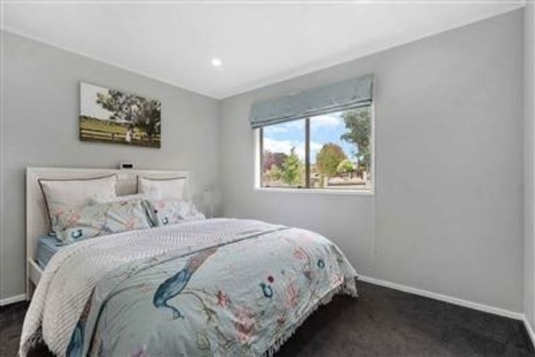 Photo of property in 108 Weatherly Road, Torbay, Auckland, 0630